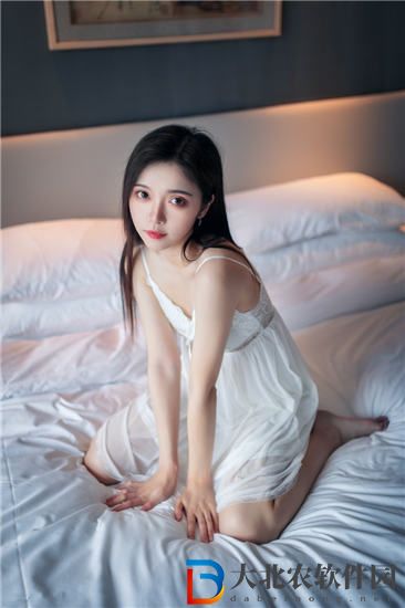 中文在線а√天堂**
