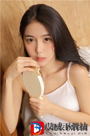 秋葵**
秋葵榴蓮蕾絲